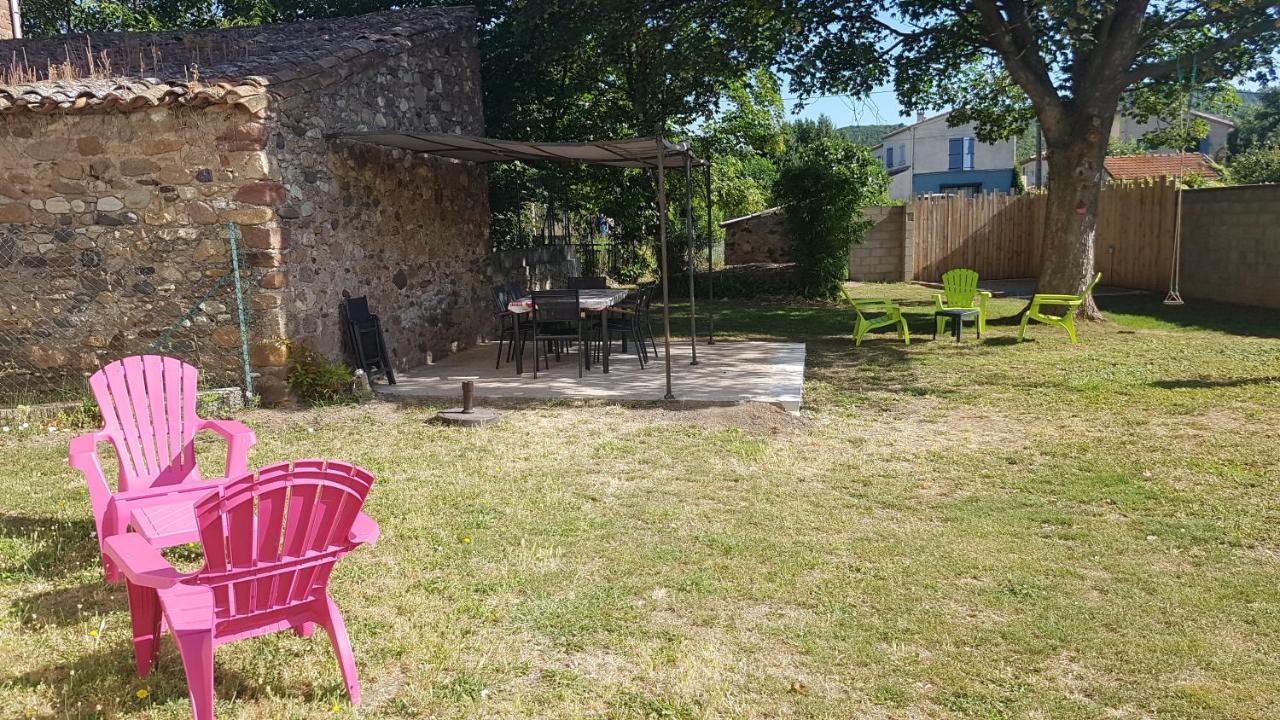 Les Belles Nuits Bed & Breakfast Le Bousquet-d'Orb Exterior photo